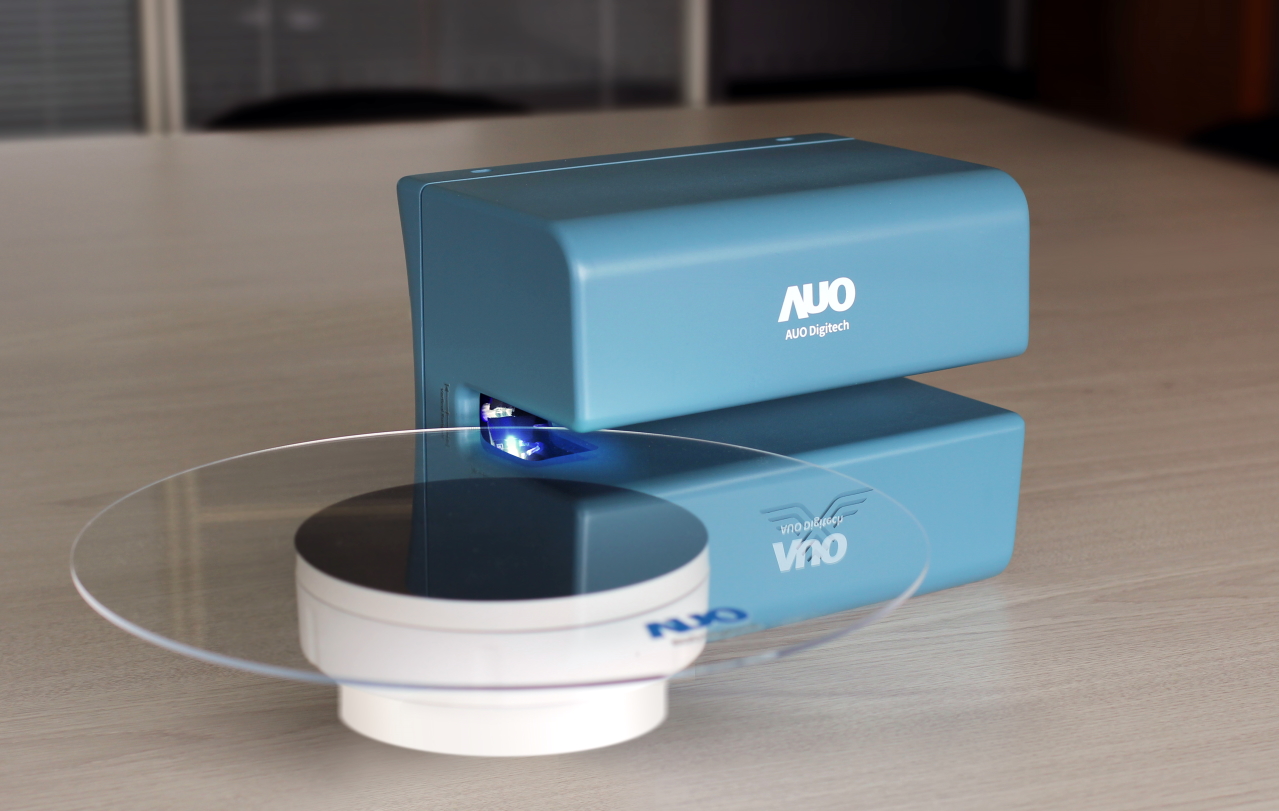 達擎寬視角3D醫療顯示器，協助醫護團隊成員於手術進行時，皆能看到一致性的3D影像，提高溝通效率，使手術更精準、快速完成達擎寬視角3D醫療顯示器，協助醫護團隊成員於手術進行時，皆能看到一致性的3D影像，提高溝通效率，使手術更精準、快速完成