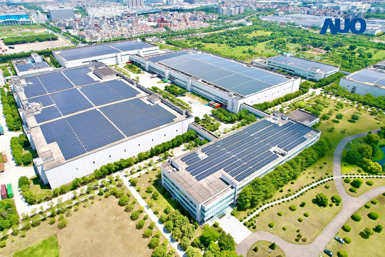 世界杯下单平台网站官网厦门推动智能制造同时，透过绿电创能纵深推进绿色转型，厂区全屋顶铺设太阳能光伏板，每年太阳能发电 2,600多万度